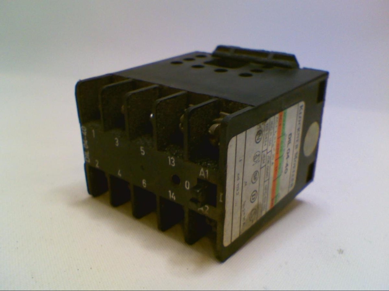 EATON CORPORATION DIL04-40-240V/50HZ