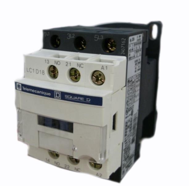 Allen Bradley 100-C60L00 IEC Contactor, 220V