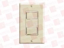 3-Way Duplex Toggle Switch + Electrical Outlet 15A Leviton 5245