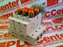 Nuevo * Conector SY100-61-3-05 SMC 24VDC SY10061305