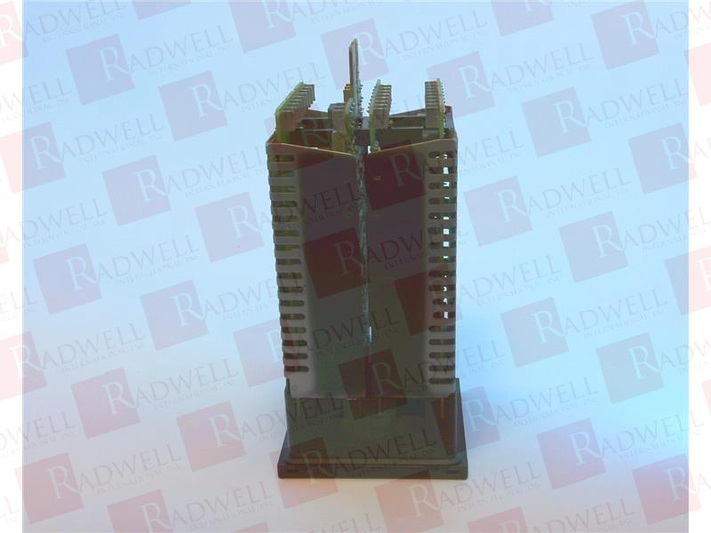 INVENSYS 818P/TC/TRIAC/NONE/DLE/NONE/M85/96/SN/01/32/600/F/S2/N0/E/IN/S/N/MN/MN/H