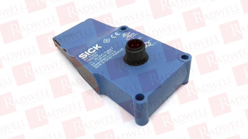New In Box Sick Photoelectric Sensor RT-P3221 1-Year Warranty !