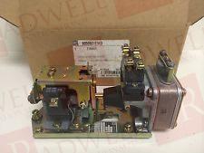 SCHNEIDER ELECTRIC 9050-B01E-V03