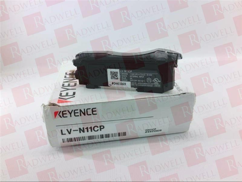 1PCS nuevo Keyence LV-N11CP Sensor láser digital 
