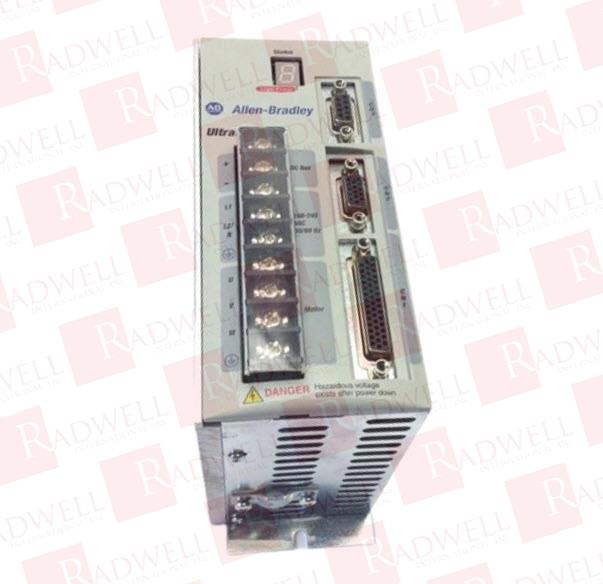 215】Allen-Bradley 2098-DSD-005-SE SERVO DRIVER サーボドライバー