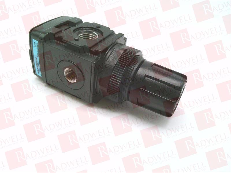 With Gauge Out: 0-30psi In: 300psi Wilkerson R09-02-CB00 Pneumatic Regulator 